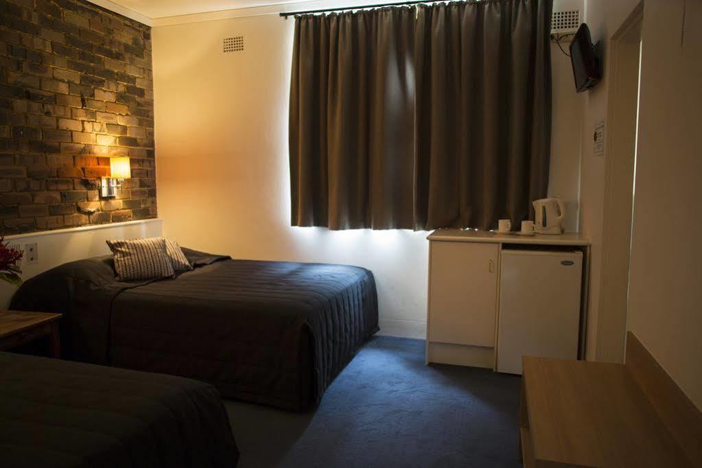 Hornsby Inn Экстерьер фото